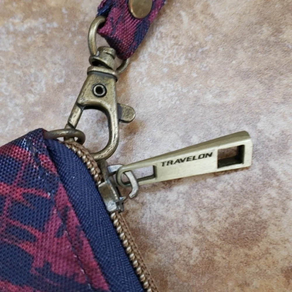 Travelon rfid blocking